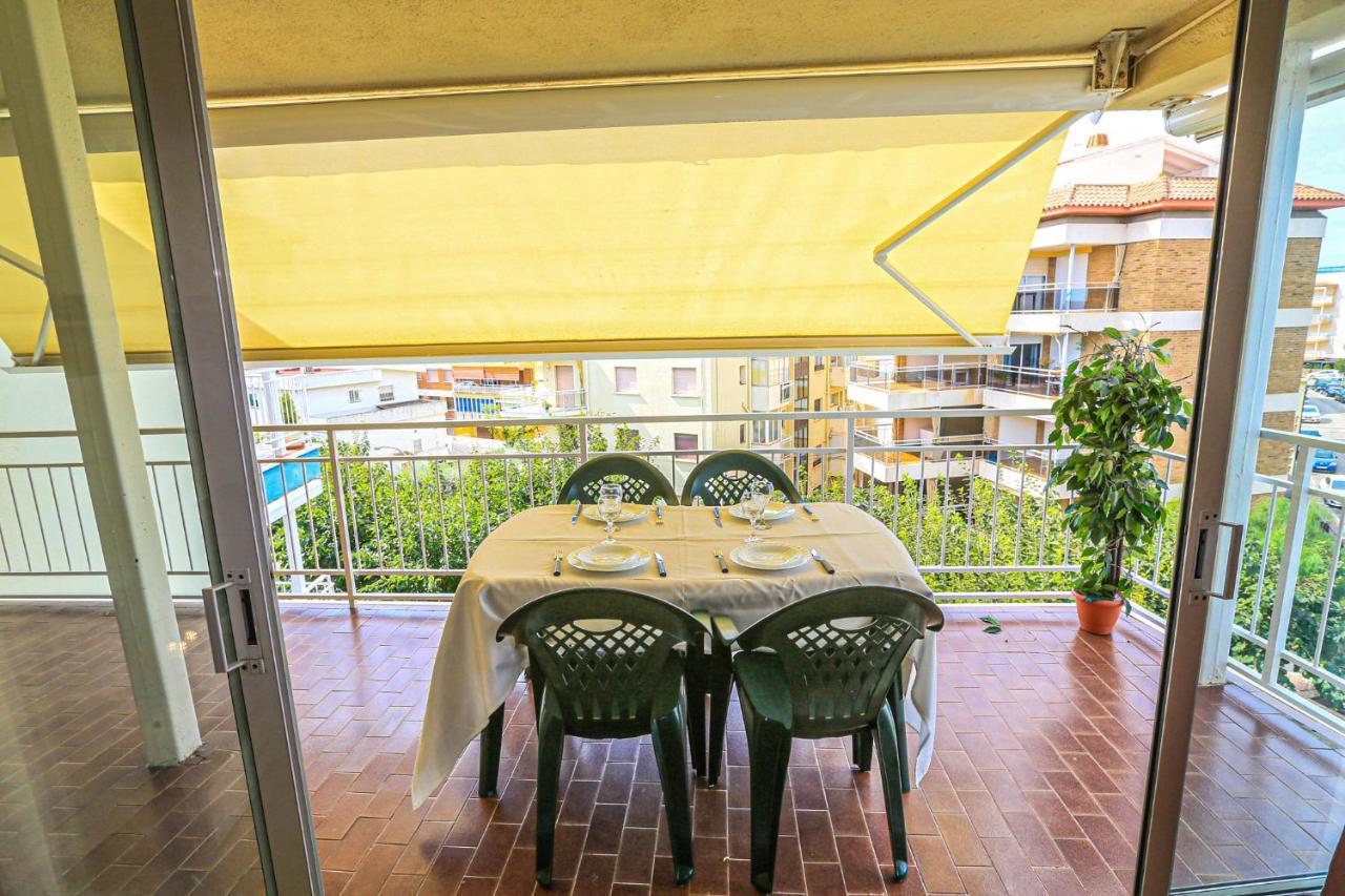 Coral - Only Families Apartment Cambrils Exterior photo
