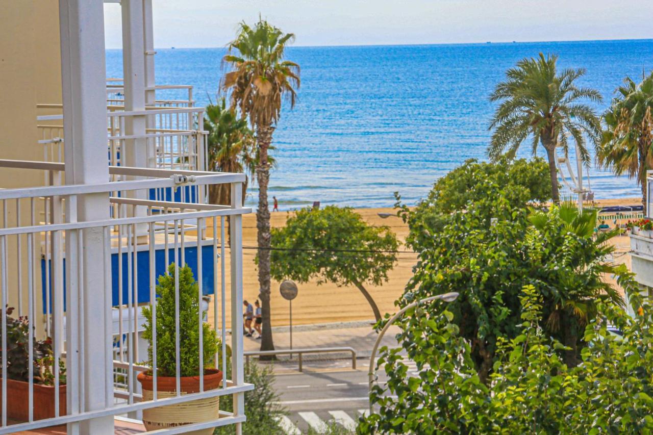 Coral - Only Families Apartment Cambrils Exterior photo